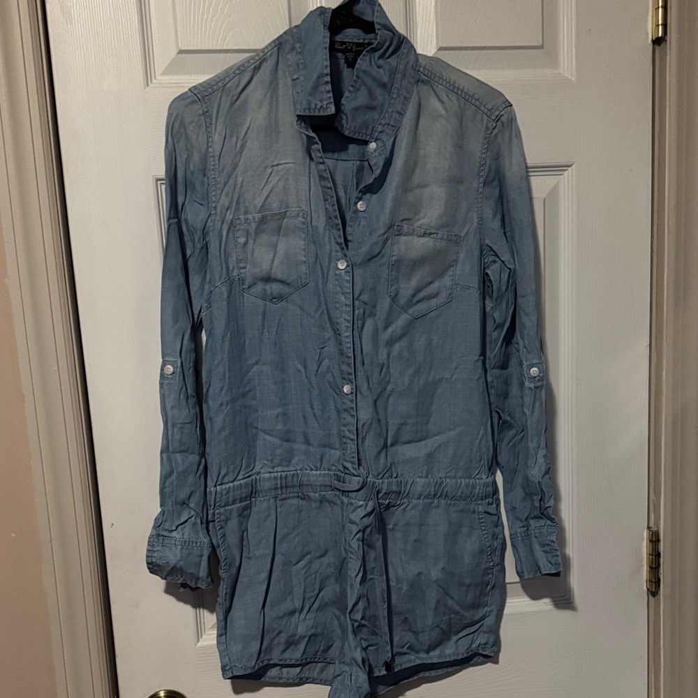 Velvet Heart Light Blue Denim-Style Button-Front Romper Shirt
